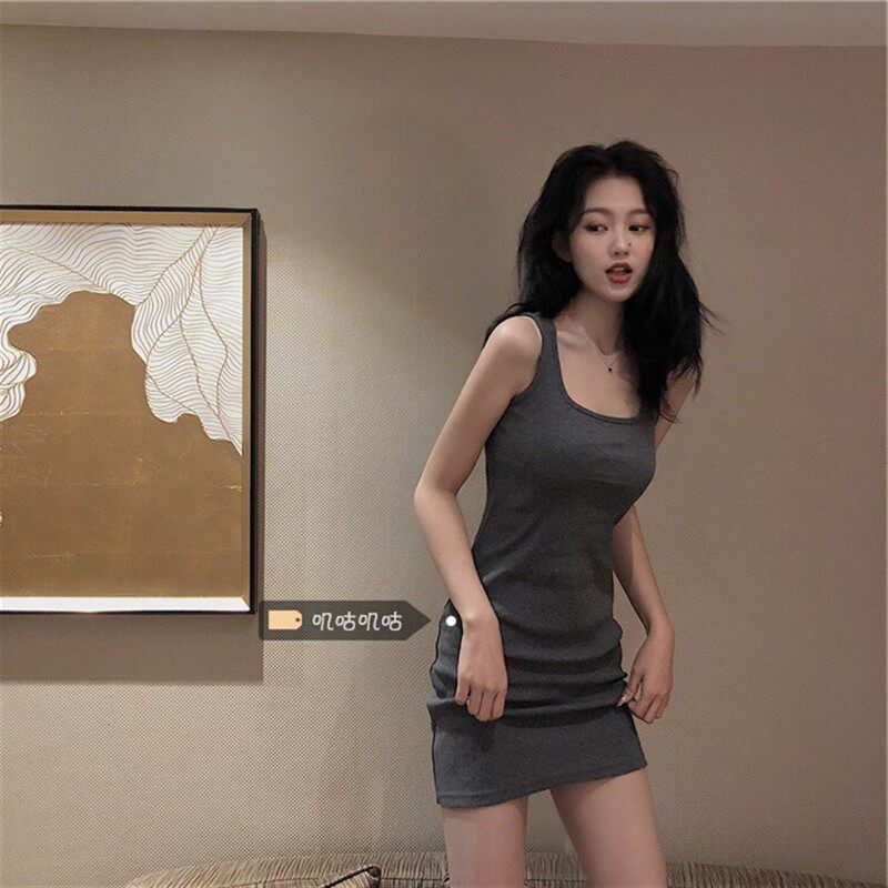 大码背心裙女夏季2025新款胖妹妹吊带裙轻熟风气质修身包臀连衣裙