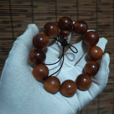 陈化老料手串佛珠20mm崖柏