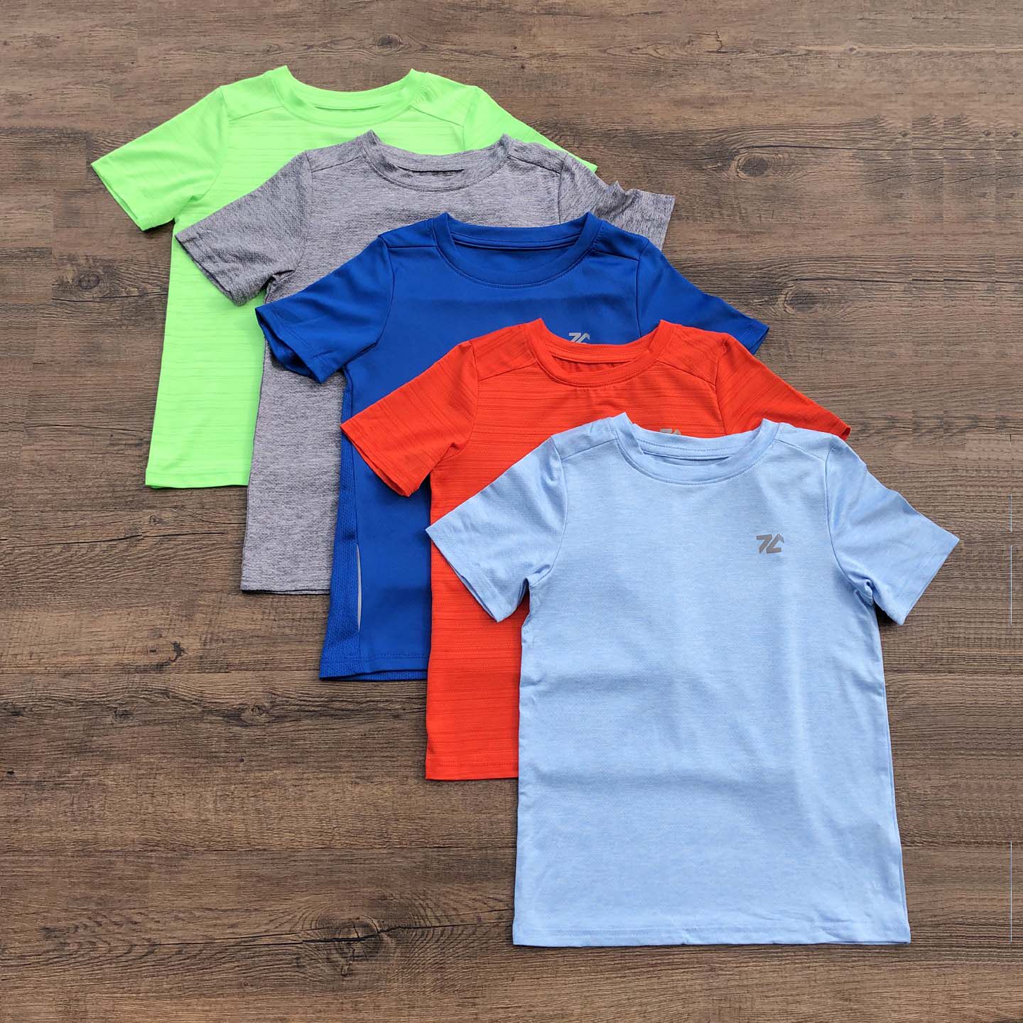 出口欧美男童夏季短袖T恤衫外贸原单中大童儿童运动跑步速干衣薄