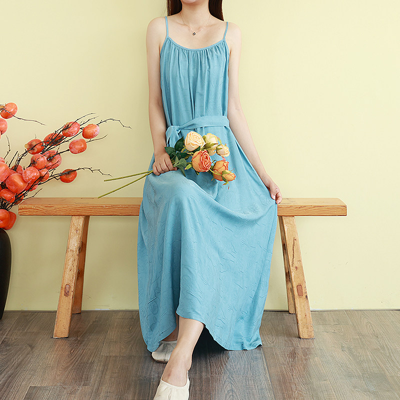 复古文艺棉麻吊带连衣裙春夏季长款提花大摆裙麻料宽松系带长裙子