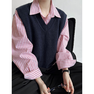 鹿西 叠穿针织马甲女2025秋季新款百搭开叉背心马甲无袖上衣ss560