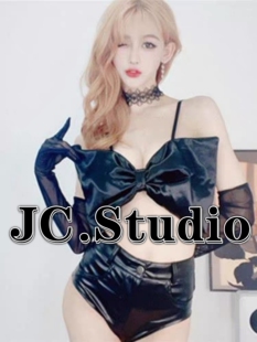 gogo秀DJ舞台装 定制酒吧ds演出服女夜场性感黑色皮吊带短裤 套装