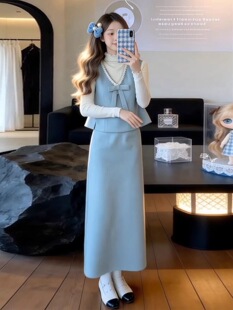 小香风蓝色蝴蝶结背心马甲内搭长袖打底上衣女春季半身裙三件套装