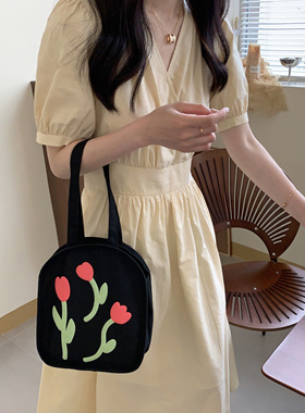 小众设计立体郁金香腋下包包春夏日韩新款可爱创意插画花朵手提包