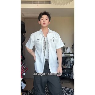 美式学院风领带涂鸦设计感半袖衬衫男夏季慵懒风宽松休闲短袖衬衣