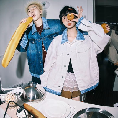 白色复古拼接格纹假两件牛仔夹克