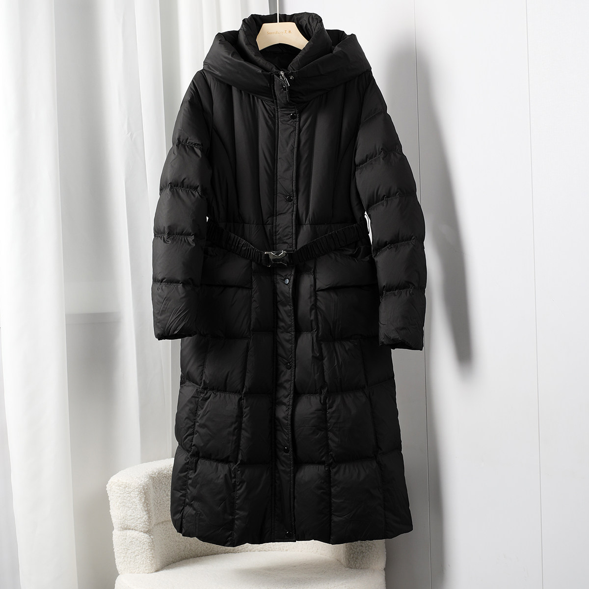 品质高端时尚连帽羽绒服女24年新款加厚过膝长款收腰显瘦保暖外套