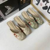 2025新中式 女穆勒凉拖鞋 国风复古刺绣夏新款 粗低跟包头外穿半拖鞋