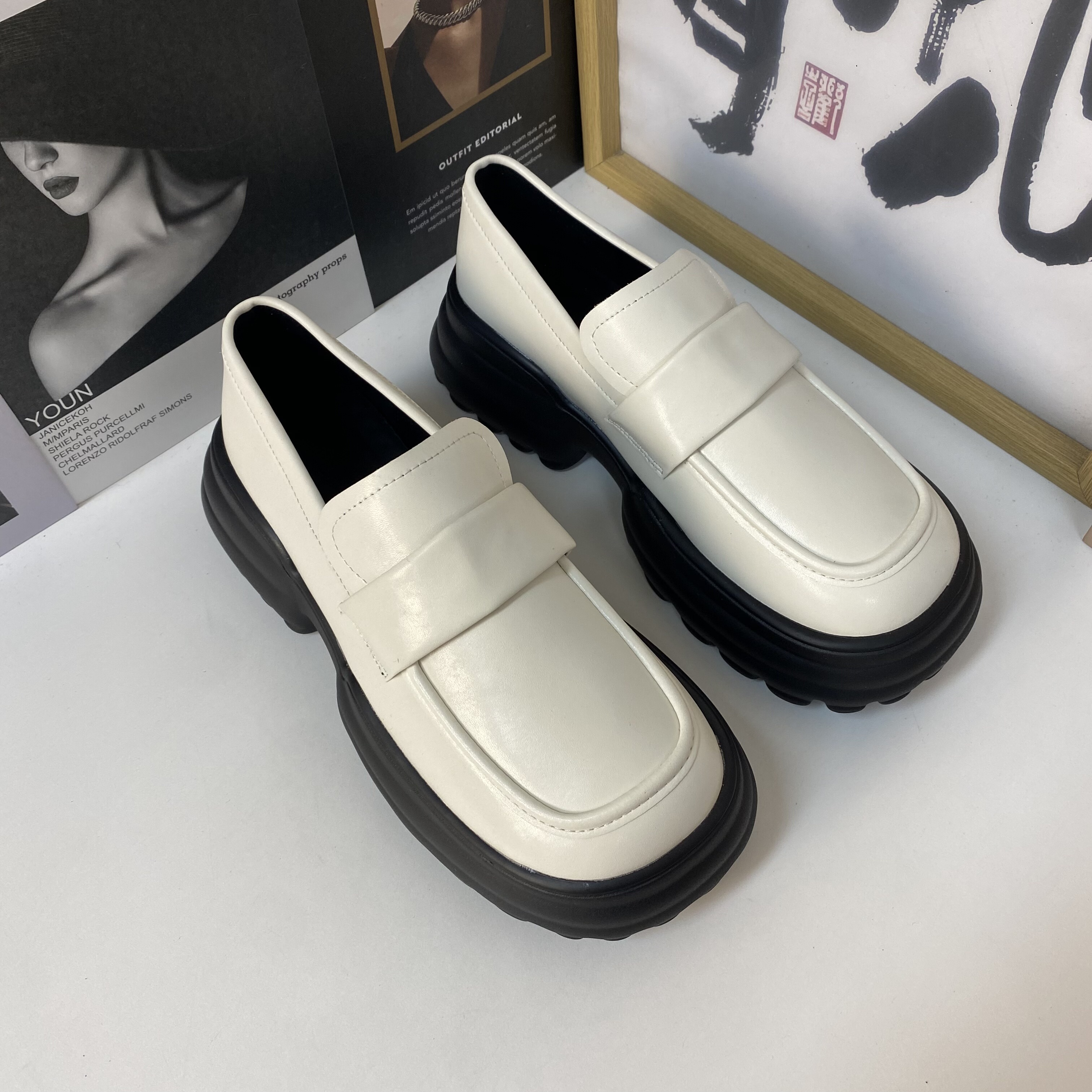 39码米白色乐福鞋女一脚蹬2025秋季新款厚底增高单鞋学生松糕底