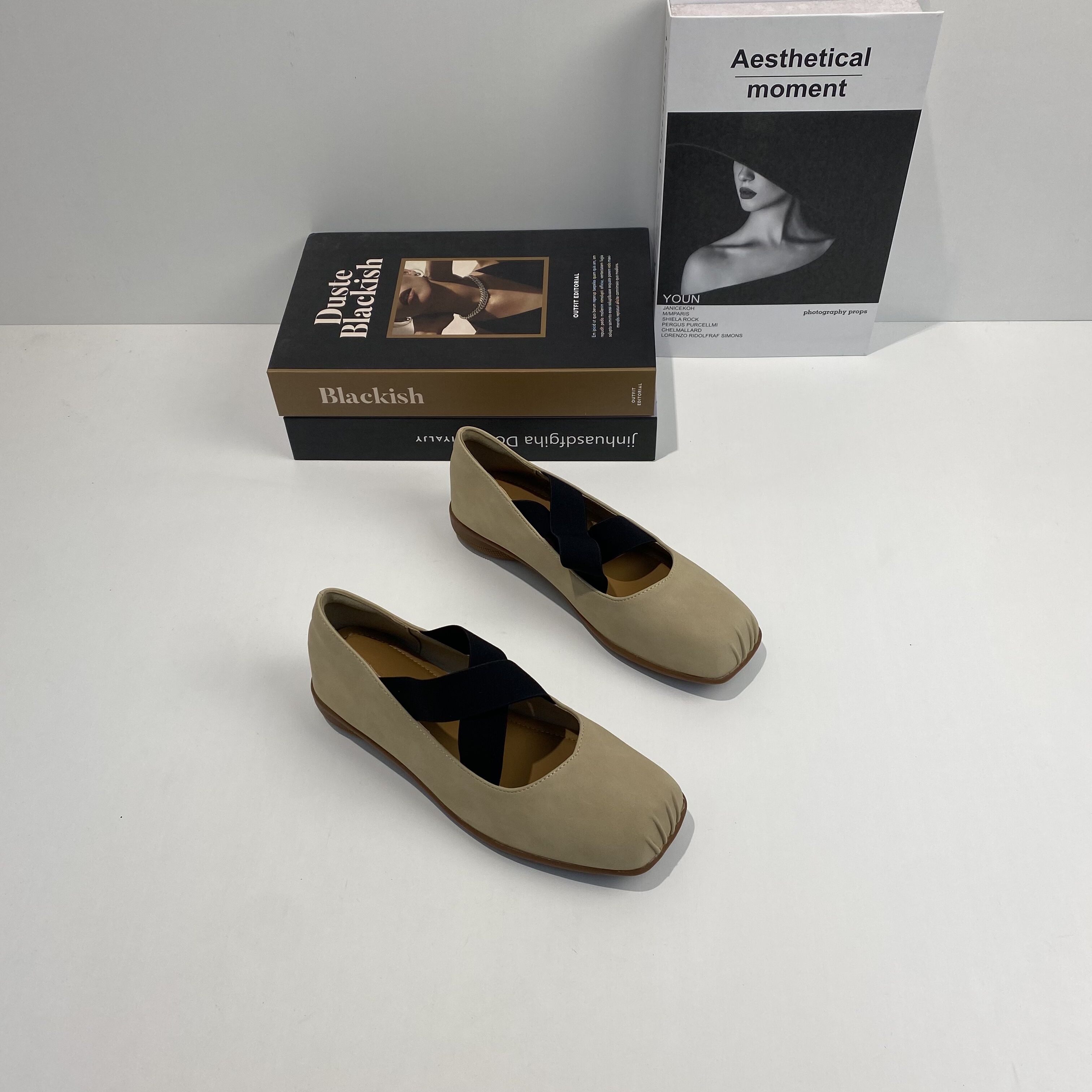 2026年新款法式复古低跟方头单鞋女猪鼻子玛丽珍鞋交叉带芭蕾舞鞋,女鞋,时尚芭蕾鞋,淘宝优惠券,粉丝福利购,淘宝优惠卷