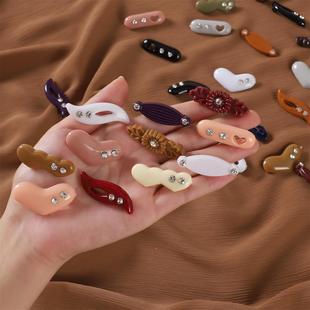 外贸混色镶钻花桃心波浪中空塑料别针盖头针丝巾夹safety pin