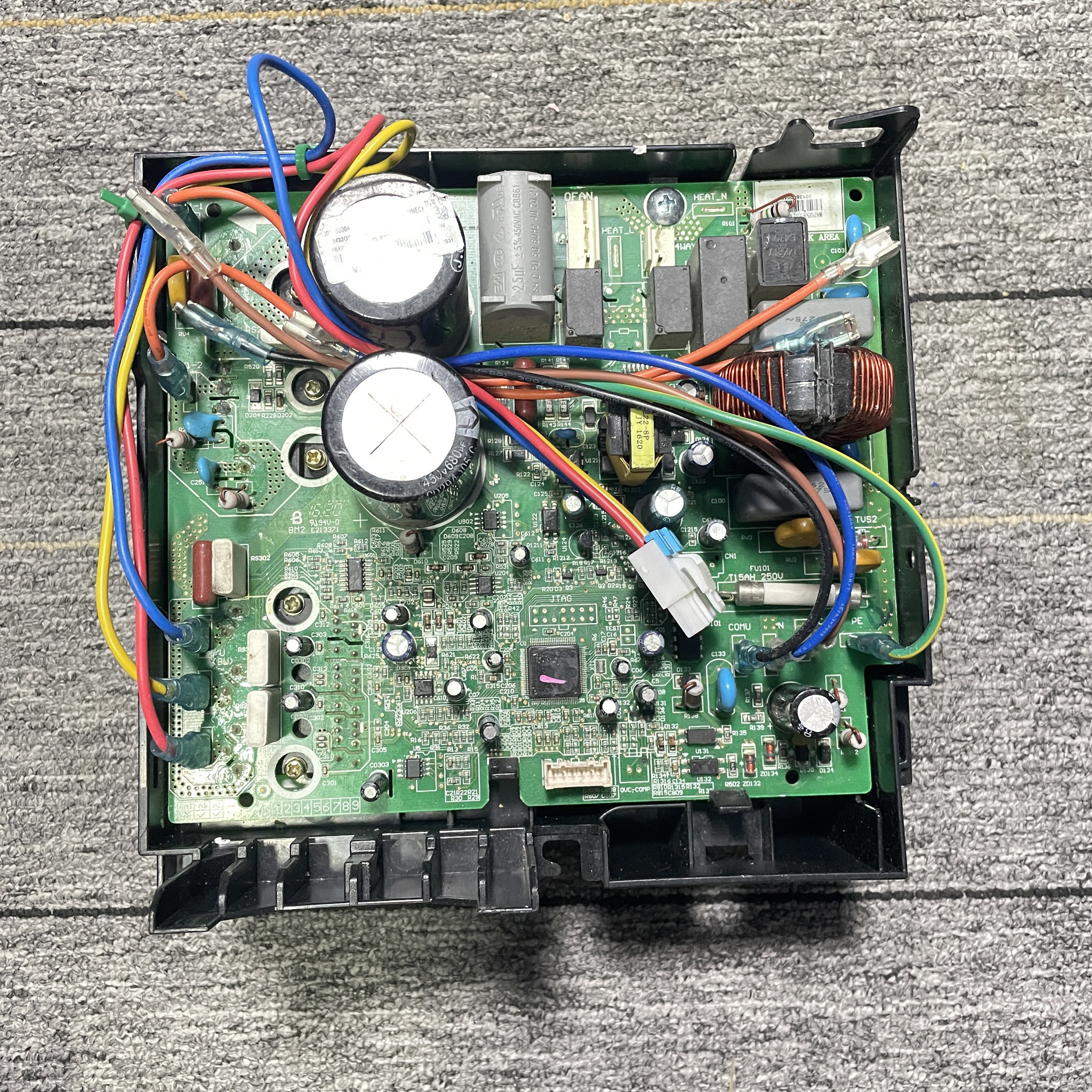 适用格力空调外机变频W8423AK电器盒30138000481变频10000100157