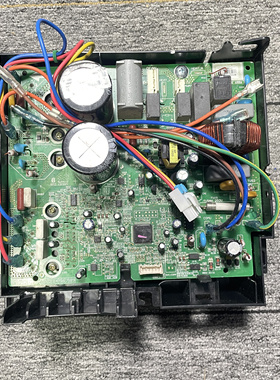 适用格力空调外机变频W8423AK电器盒30138000481变频10000100157