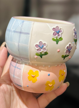 高颜值女生釉下彩陶瓷手握杯特别好看的马克杯大口径早餐燕麦杯子