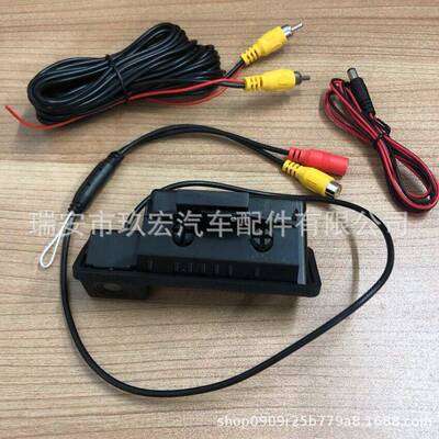 51247118158   适用于BMW 后备箱开关带摄像头