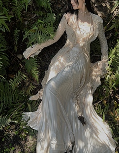 仙子家原创设计小众高级感气质古董蕾丝不规则下摆结构立裁外衫