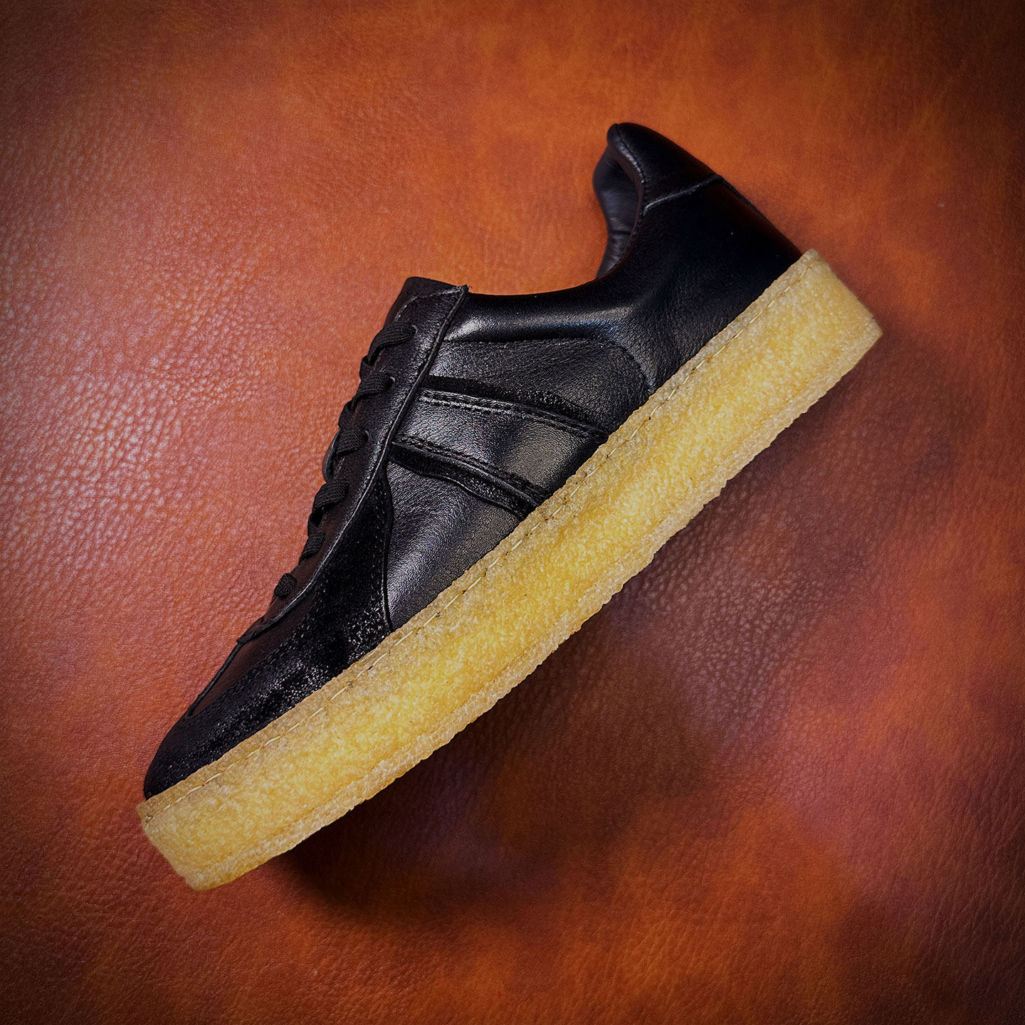 手工牛皮休闲板鞋男黑武士