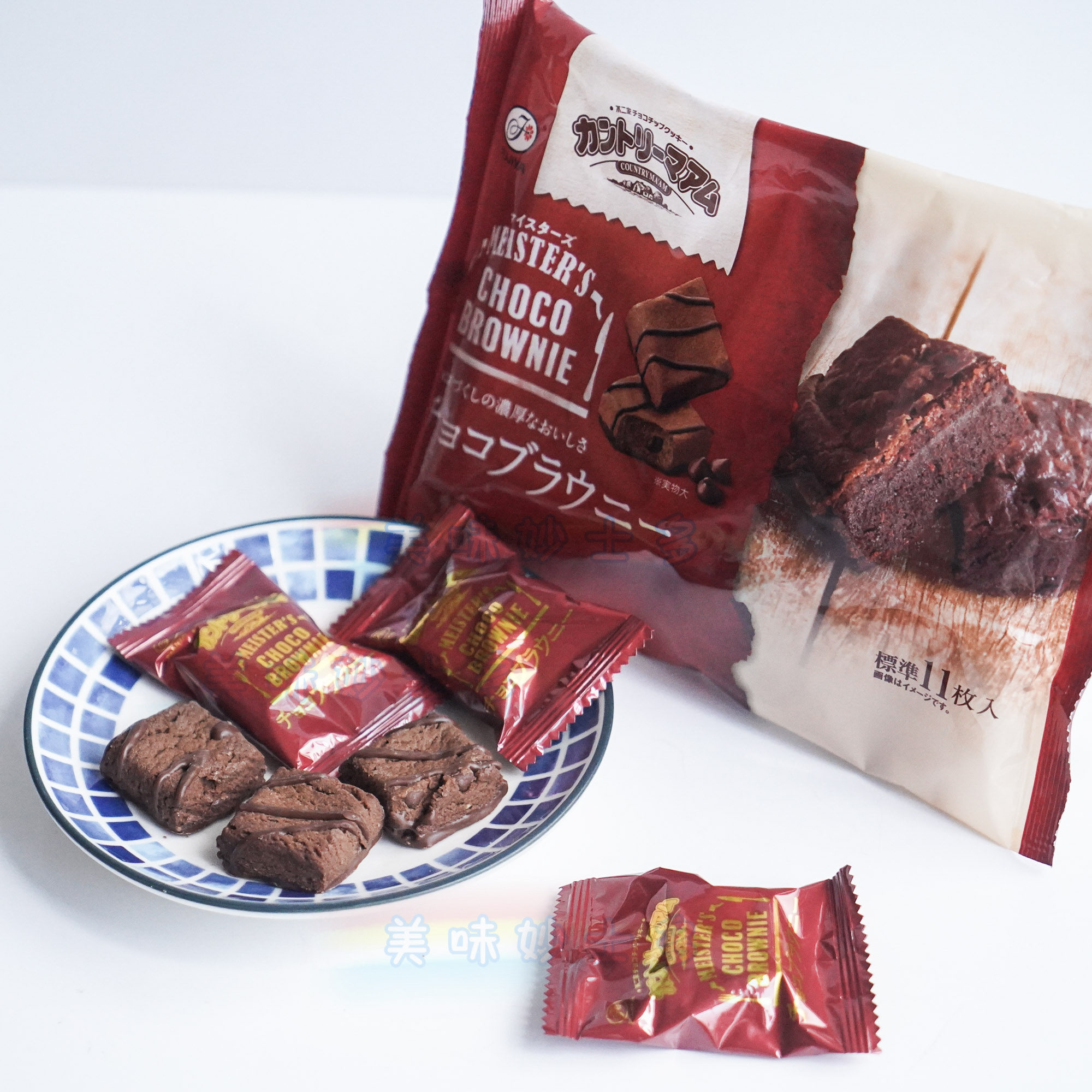 日本不二家Fujiya香浓巧克力豆夹心蛋糕曲奇软巧克力饼干121g*11p