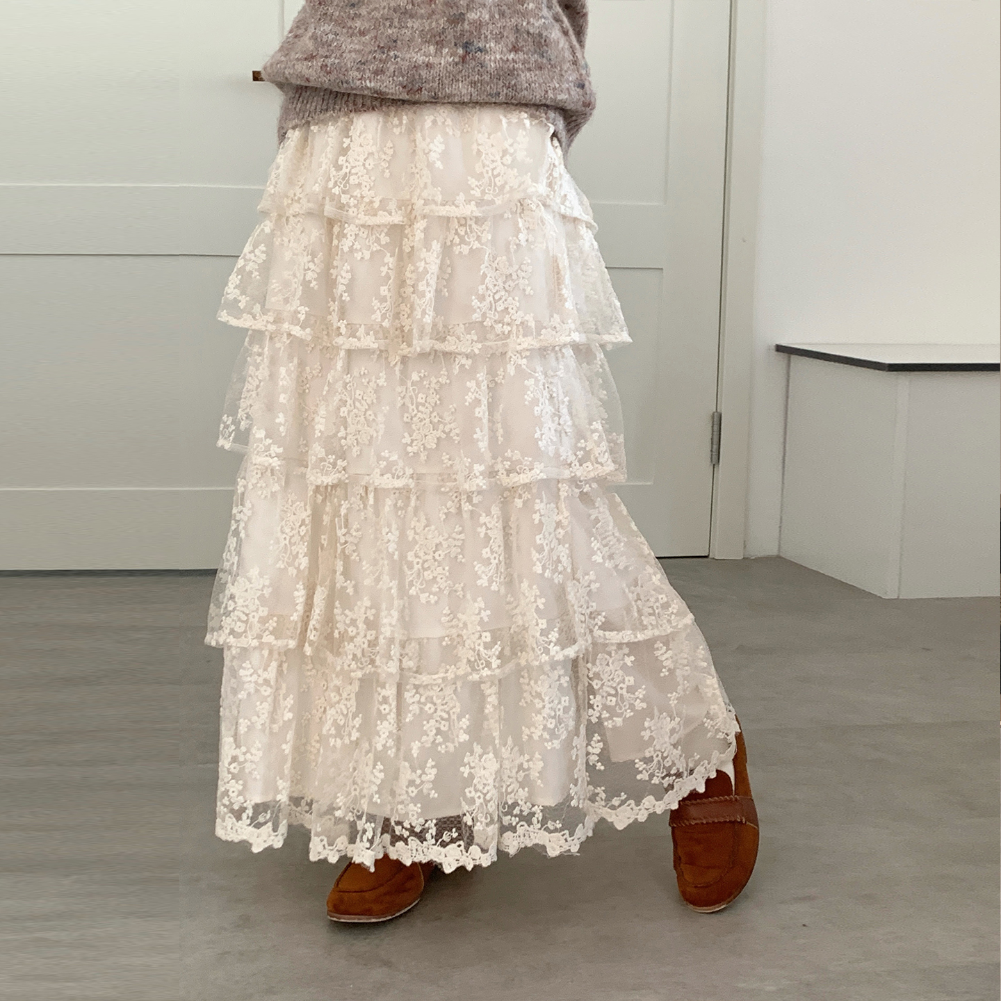 CRISP日系穿搭网纱刺绣蛋糕裙长款巨好看白色半身裙2025秋季新款