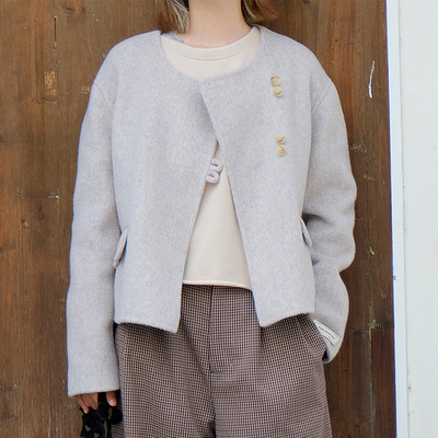 CRISP羊毛短款呢子大衣