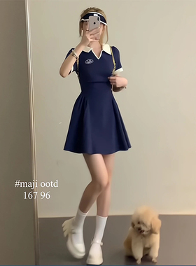美式复古撞色polo领连衣裙女夏季bella风压褶短款收腰显瘦大摆裙