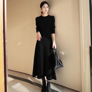 MUAMY秋冬新款法式轻奢赫本风高级感配大衣内搭打底针织连衣裙女