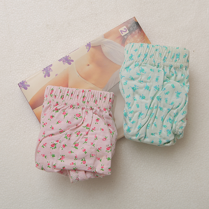 内裤女老太太裤头中老年高腰纯棉宽松透气大码全棉三角老年人