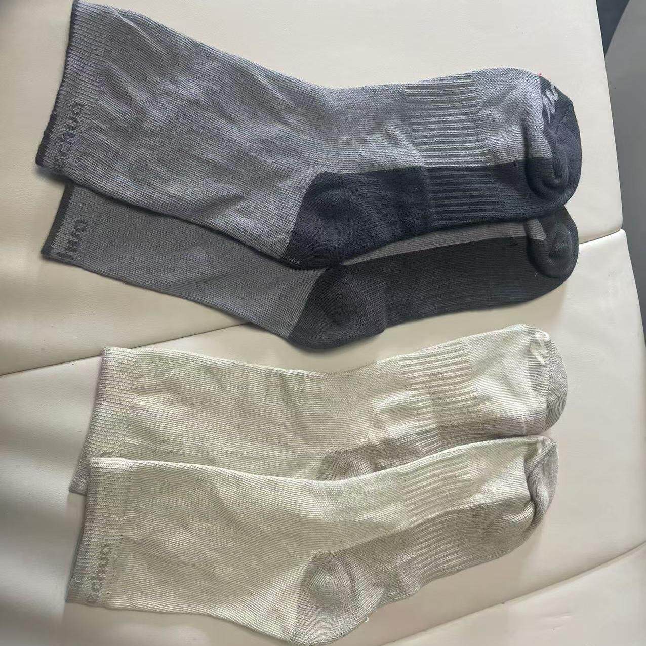 外贸尾单运动中袜男女中帮毛巾底跑步袜休闲棉袜青年中筒透气抗菌