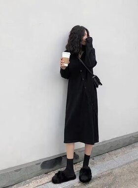 秋装2025新款女装网红法式复古港味过膝针织毛衣连衣裙子长款潮