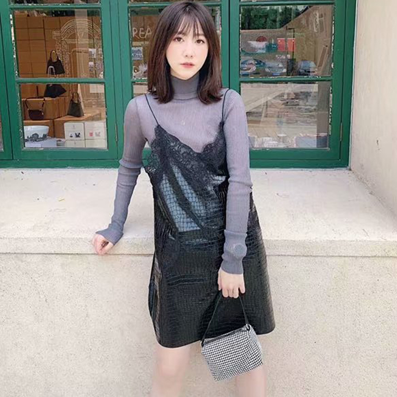 性感吊带皮裙连衣裙女春秋2025韩版百搭中长裙宽松显瘦背带皮裙潮