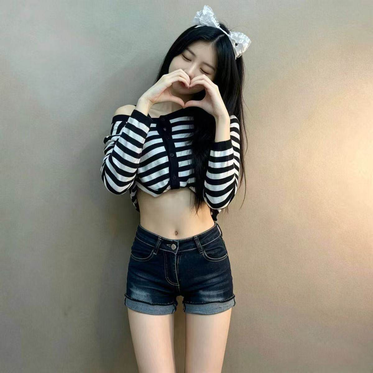 美式辣妹中低腰性感超短裤热裤牛仔裤女深蓝色设计感卷边舞蹈短裤