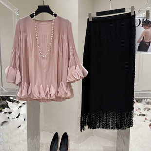 2026春装夏褶皱立体显瘦女生日礼品高贵优雅妈妈时尚女士套装礼物