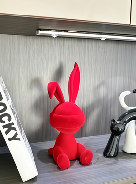 新家的一百个快递兔子坐姿摆件