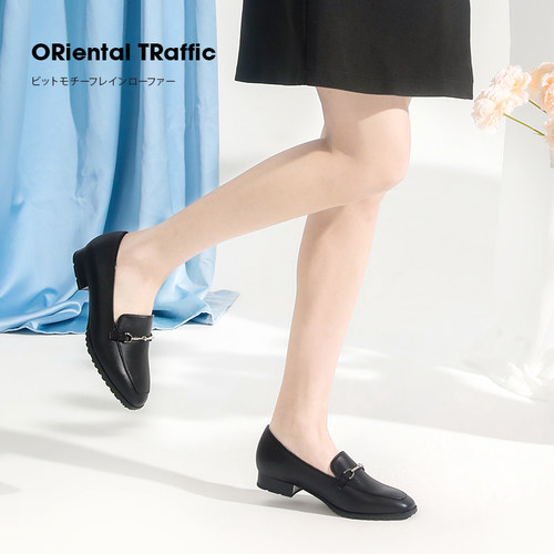 金属配饰乐福鞋低跟时尚