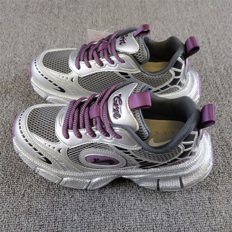 贵人鸟女鞋2026春秋季新款网面透气轻便软底运动休闲跑步鞋老爹鞋