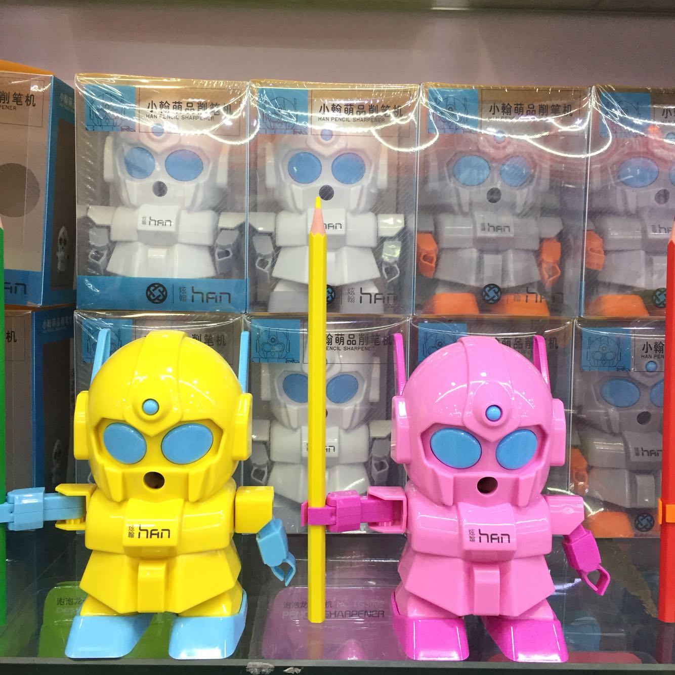 炫酷机器人转笔刀铅笔削笔器