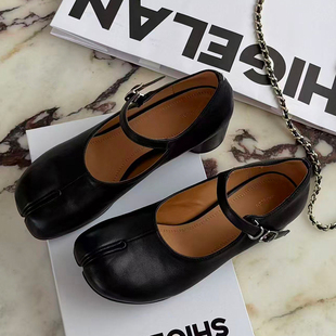 诗歌兰法式复古风玛丽珍鞋女2026新款真皮一字扣粗跟分趾浅口单鞋