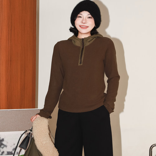 减龄公式半拉链拼接防风帽上衣