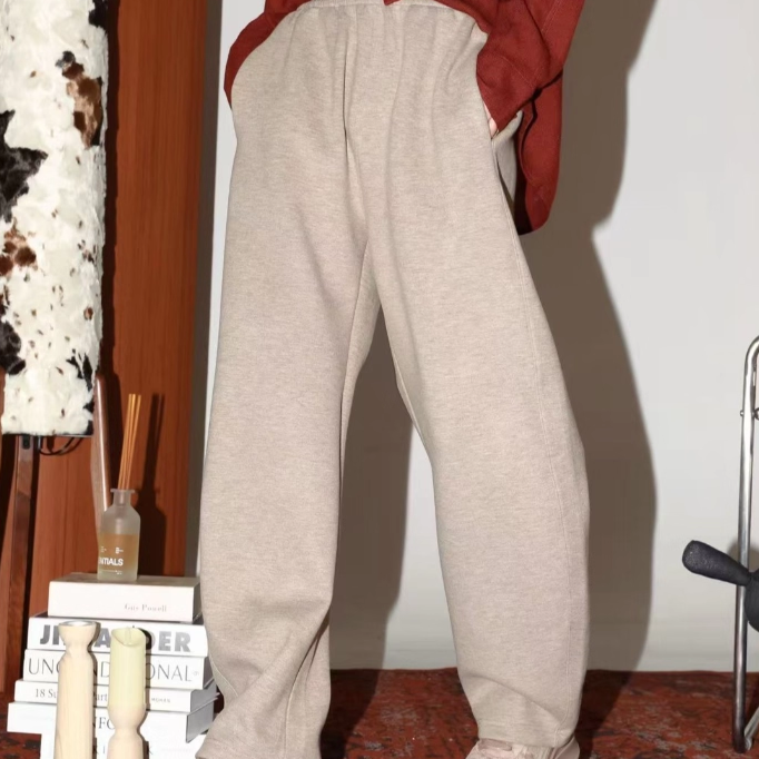 休闲时尚垂感保暖羊毛香蕉卫裤