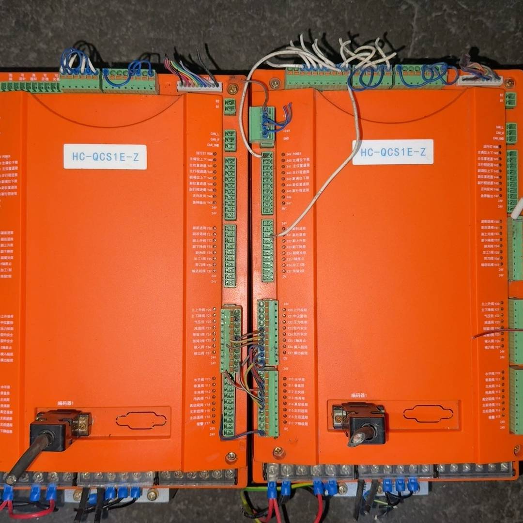 请询价-华成HC-QCS1E-Z机械手控制器还有一台