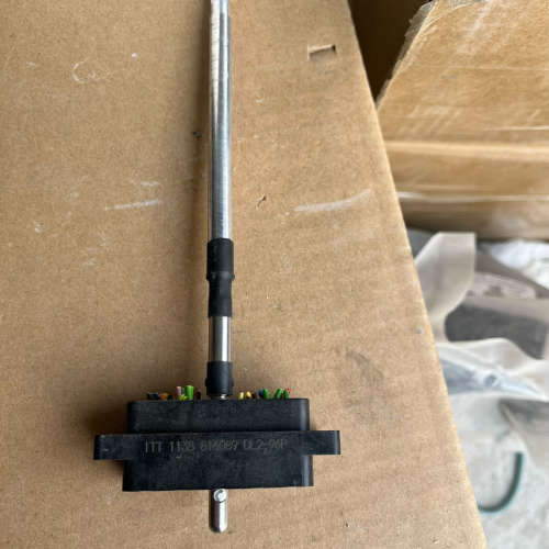 请询价；ITT CANNON DL2-96P。 ZIF插头