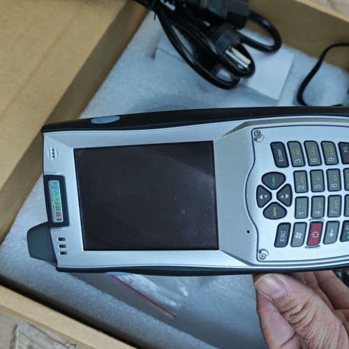 请询价；Unitech优尼泰克型号:RH768无线式手持终端机，还剩