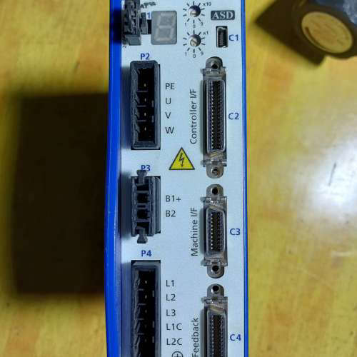 请询价;Akribis雅科贝斯 ASD240-0418E2J1,拆机