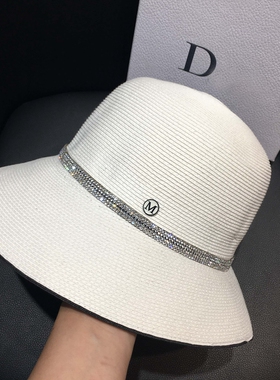 2023春夏新款赫本风遮阳细草帽复古减龄显脸小可折叠女士帽子百搭