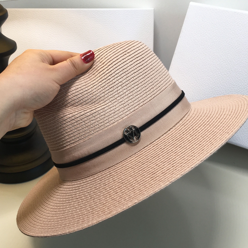 2021新款樱花粉色草帽子防晒礼帽女款出游沙滩小清新大檐帽潮百搭