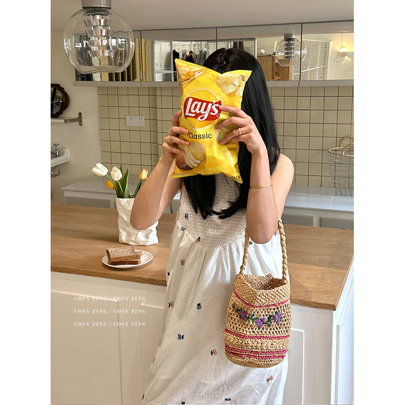 cosy zing 包包2024夏季新款拉菲草花朵刺绣草编包手提单肩度假包