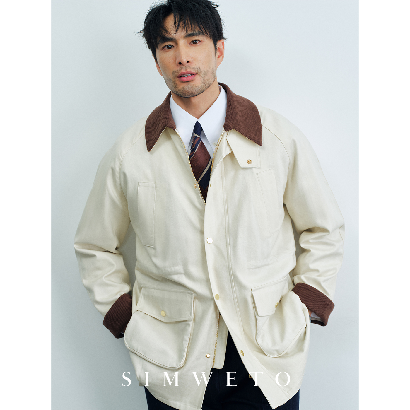 灯芯绒复古翻领工装夹克男