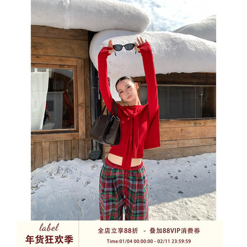 label方红色磨毛长袖t恤