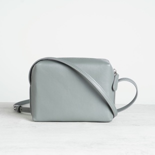 新款 进口羊皮真皮豆腐包通勤row小方包日常单肩斜挎化妆包