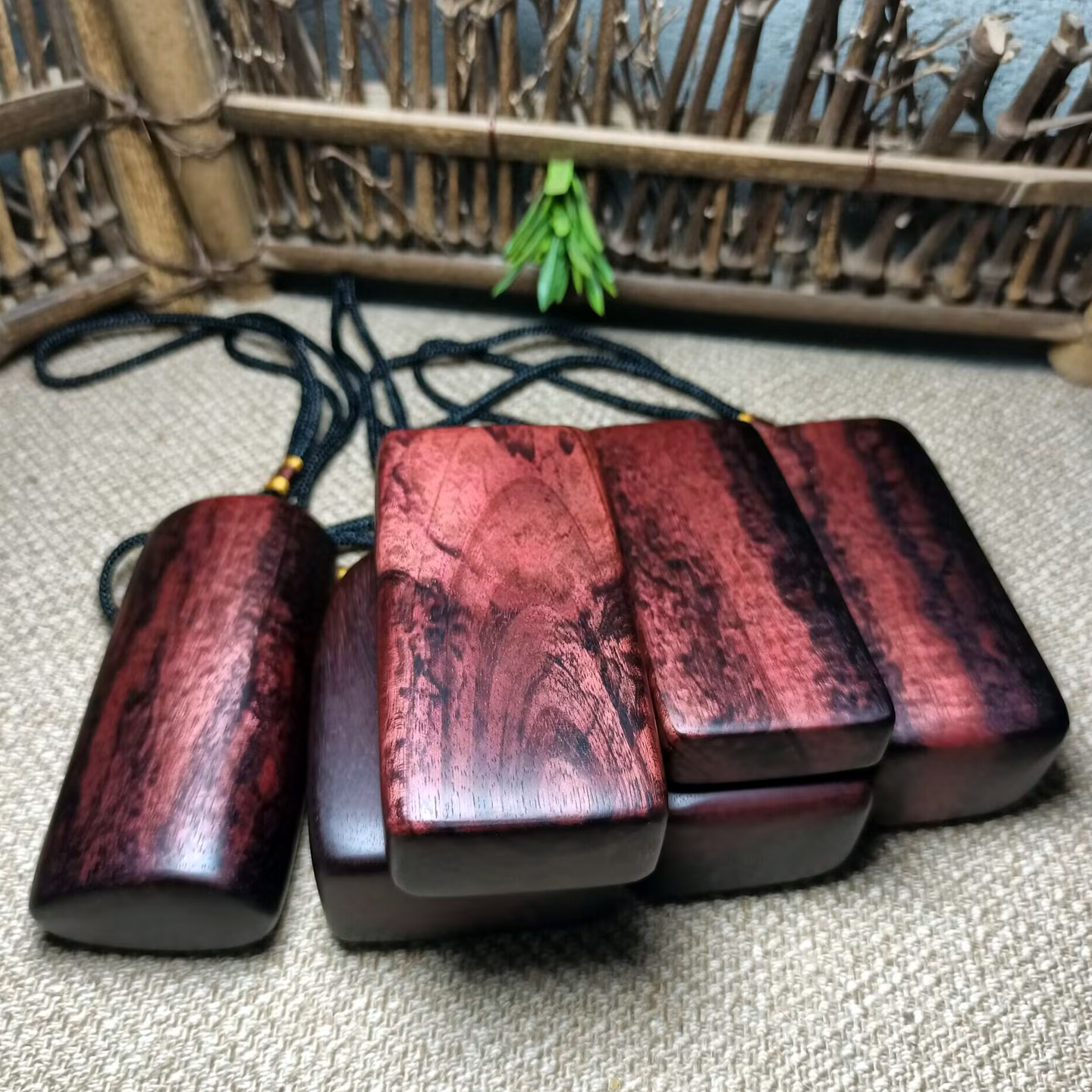 一物一拍无事牌金星瘤疤手把件